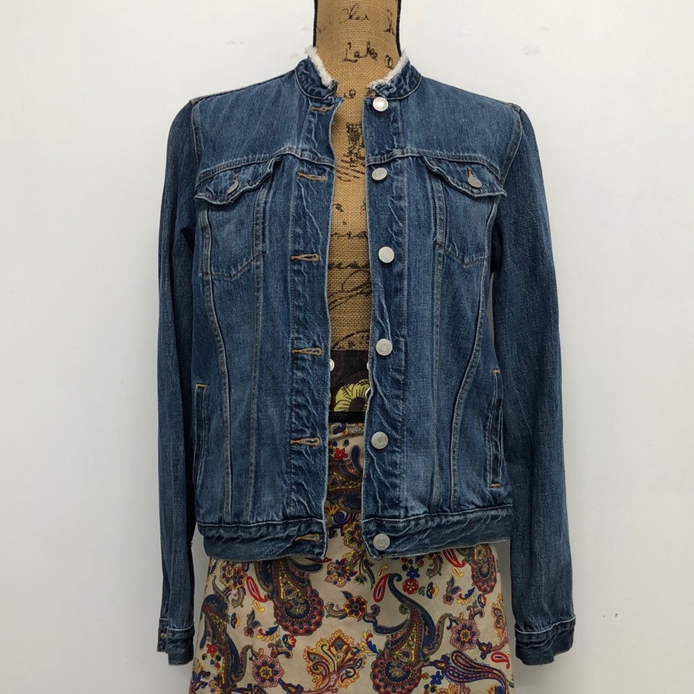 Gap Distressed Denim Jean Jacket No Collar Fringe Size Medium Tall